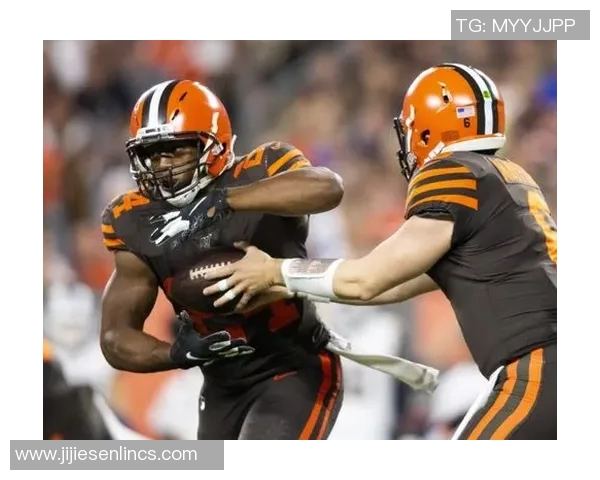 比利亚与格拉纳的激烈对决谁能在这场比赛中笑到最后