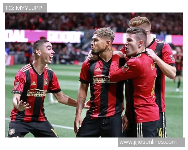 波兰特与亚特联的精彩对决揭示足球战术的魅力与激情